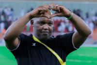 سرمربی آفریقایی آبیپوشان را به خط کرد