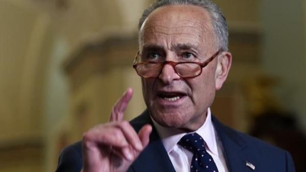  چاک شومر از ارائه استیضاح ترامپ در هفته آینده خبر داد