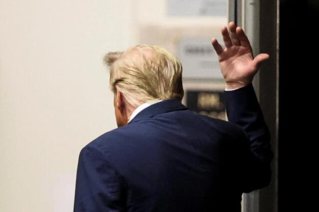  پرونده‌های کیفری علیه ترامپ بسته می‌شوند