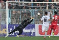  پیروزی سخت پرسپولیس در انزلی