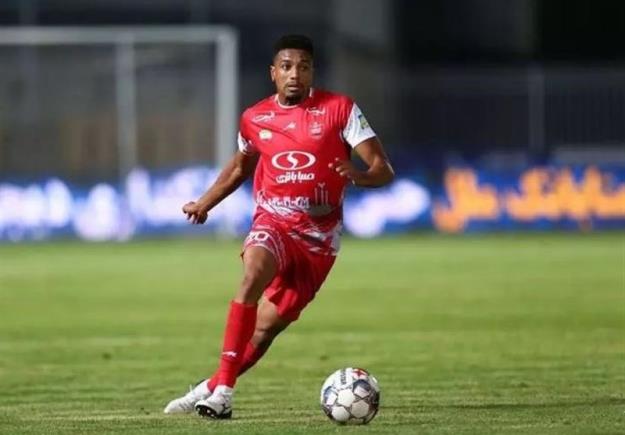 العملود درخواستی برای جدایی نداشته است 