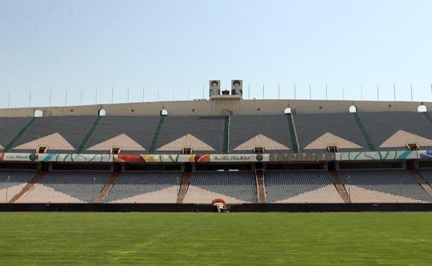  بازدید نمایندگان AFC و مدیران سرخ آبی‌ها از ورزشگاه‌ آزادی