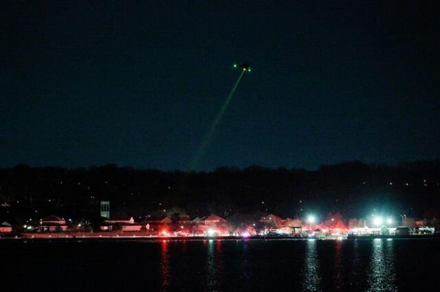 برخورد مرگبار هواپیمای مسافربری و بالگرد ارتش آمریکا 