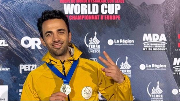 مدال نقره جام جهانی برای یخنورد ایرانی