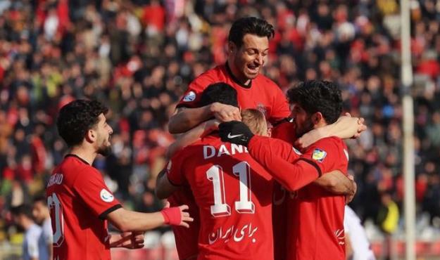 تراکتور هوادار را چهار تایی کرد!