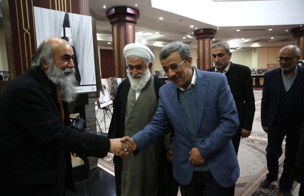  حضور دکتر محمود احمدی نژاد در حرم مطهر امام خمینی(ره) + فیلم و تصاویر