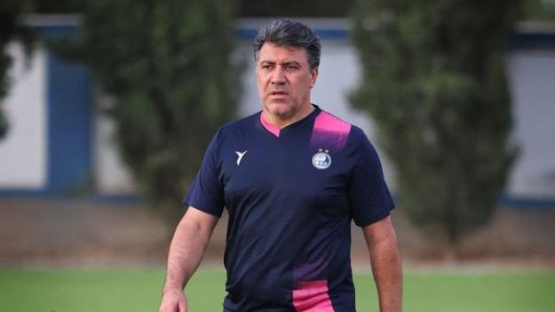 نوازی: استقلال برای دربی به جز من ۱۱ مربی دارد