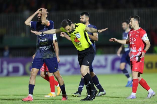  پرسپولیس در یزد چادرملو را شکست داد