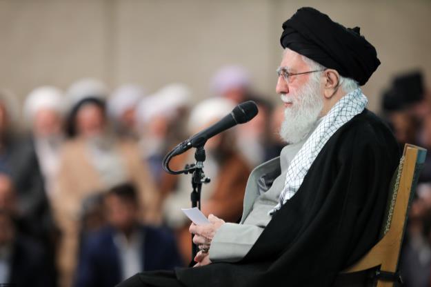  بهبود معیشت مردم بسیار مهم است/ هدف طرف مقابل مذاکره نیست