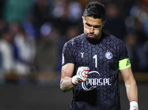 حضور حسینی در تیم منتخب دور رفت مرحله یک هشتم نهایی