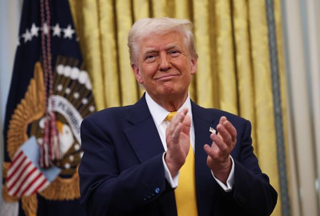  ترامپ برای ملت ایران پیام تبریک فرستاد