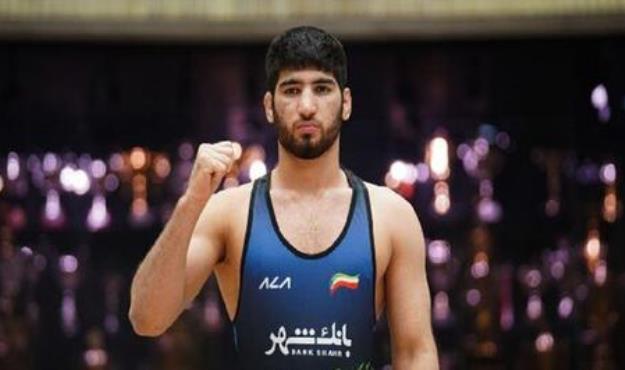  علیرضا عبدولی نایب قهرمان کشتی فرنگی آسیا شد
