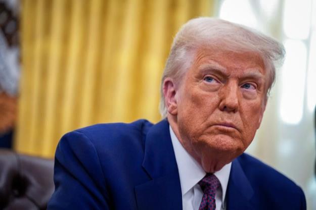 اجرای تعرفۀ ۲۵ درصدی آمریکا بر خودروهای خارجی/ خشم کانادا و ابراز تاسف اتحادیه اروپا