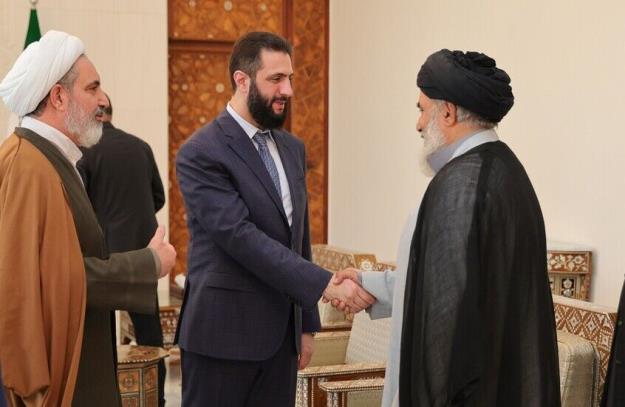 دیدار جولانی با هیاتی از جامعه شیعیان سوریه