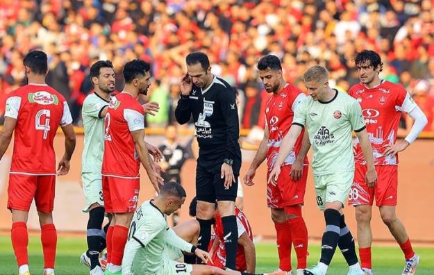 بازی‌های تراکتور - پرسپولیس تا ۲ سال بدون تماشاگر شد