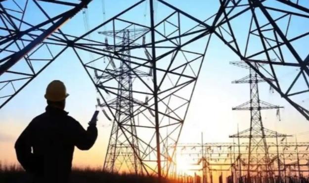 کشور خیلی وضعیت بدی در حوزه‌ی برق دارد!