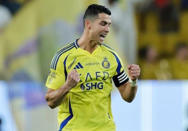  احتمال قرارداد کوتاه‌مدت رونالدو با چلسی یا منچسترسیتی 