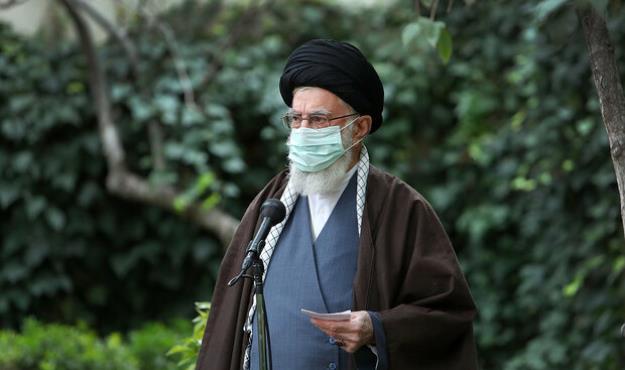  رهبر انقلاب: از گرانی‌ها و مشکلات معیشتی ناخرسندیم؛ این وضع در آستانه عید غصه بزرگی ایجاد کرده است