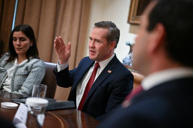  والتز: ترامپ درباره ایران جدی است