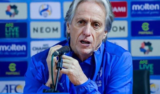 سرمربی الهلال اخراج شد