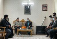 حضور دکتر احمدی نژاد در منزل خانواده شهیدان حسن‌زاده و چِک 