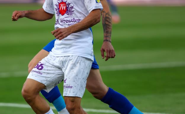 برای هیچ باشگاهی مجوز حرفه‌ای صادر نشده است