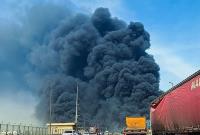 آتش در بندر عباس هنوز خاموش نشده/ برخی از اجساد کاملاً پودر شدند!