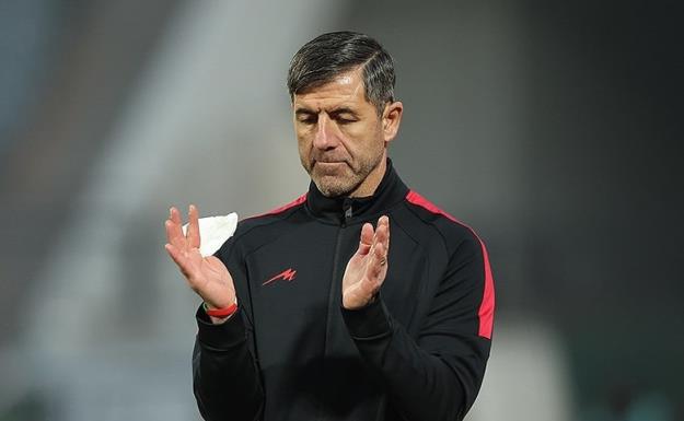  باقری: امیدوارم خواسته‌های کارتال در نقل‌وانتقالات محقق شود 