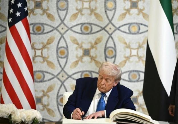  قراردادهای ۲۰۰ میلیارد دلاری ترامپ با امارات 