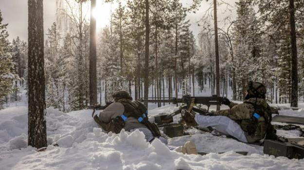 روسیه در مرز ناتو، آرایش نظامی گرفت