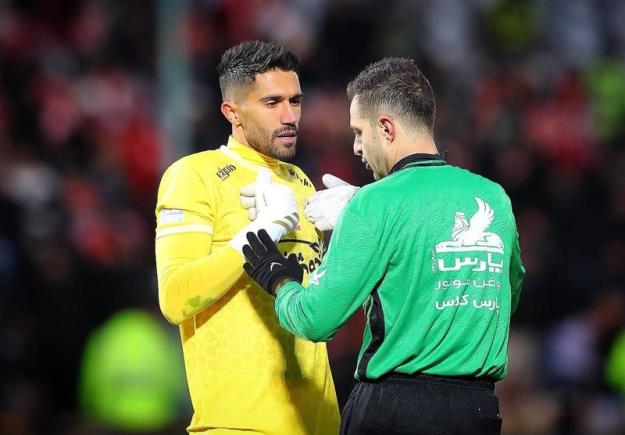  سپاهان در انتظار پاسخ دروازه‌بان استقلال 