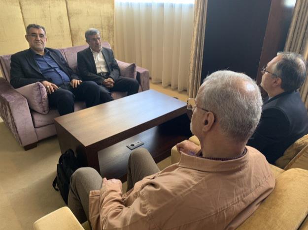  دکتر احمدی نژاد وارد بوداپست شد