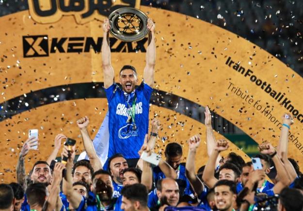 یک امضا تا معرفی سرمربی جدید استقلال