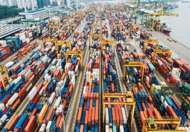  تغییرات جدید واردات در سال ۱۴۰۴؛ طبقات تعرفه‌ای نصف شد 