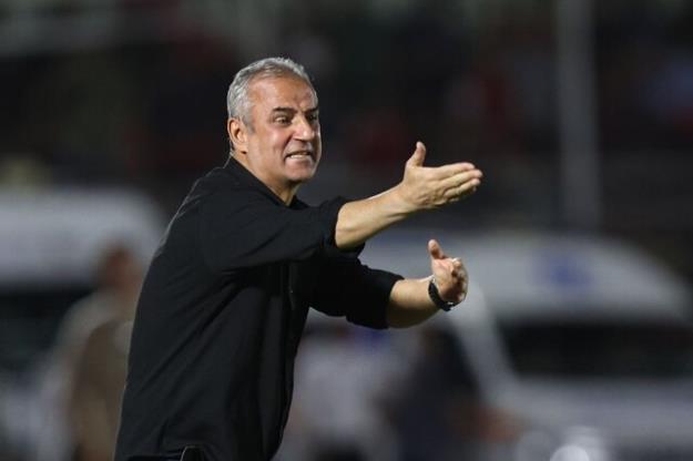 کدام مربیان بیشترین تعویض طلایی را داشتند؟