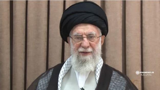 رهبر انقلاب: ورود نظامی آمریکا بدون تردید با صدمه جبران‌ناپذیر همراه خواهد بود