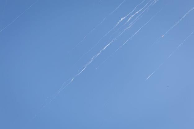  رسانه‌ها از اجرایی‌شدن آتش‌بس میان ایران و اسرائیل خبر دادند