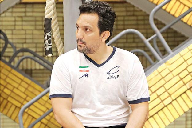 درستکار: حسن یزدانی در وزن ۹۷ کیلوگرم به کشتی بازمی‌گردد