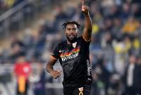 استقلال مهاجم گلزن خارجی خرید