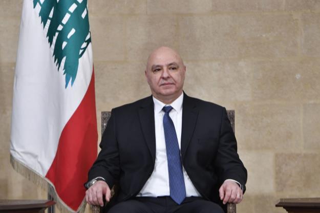 همه گروه‌های مسلح از جمله حزب‌الله باید خلع سلاح شوند 