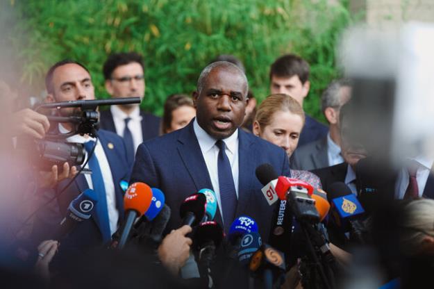  لمی: صلح‌آمیز بودن برنامه غنی‌سازی ایران را نمی‌پذیرم!