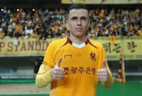 مذاکرات مثبت استقلال با گوانگجو برای حضور آسانی پیش از شروع لیگ