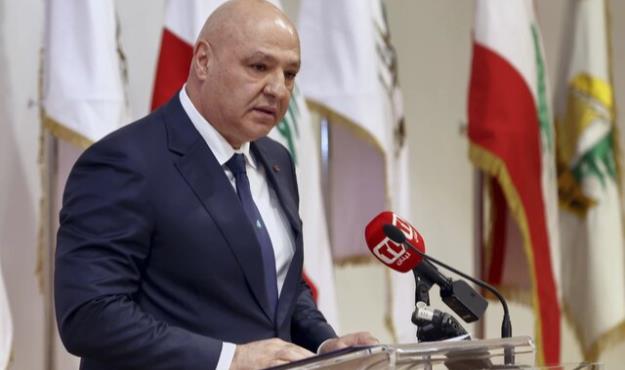 از ایران و سایر کشورها انتظار داریم که در امور داخلی لبنان دخالت نکنند