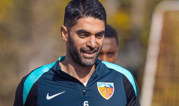  بازگشت علی کریمی به استقلال 