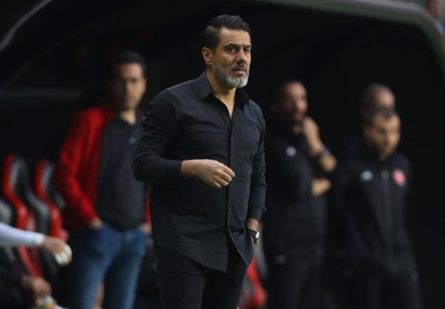 محرومیت پیروانی تعلیق نشده است