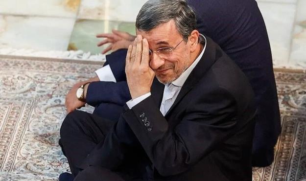 نتایج یک نظرسنجی نشان داد دولت های نهم و دهم از نظر محبوبیت، در صدر قرار دارد