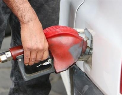  با تصویب دولت نرخ سوم بنزین از نیمه دوم آذرماه ۵۰۰۰ تومان می‌شود