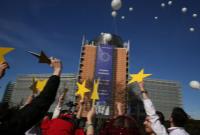 جوانان اتحادیه اروپا به دنبال تبدیل این بلوک به «ایالات متحده اروپا» هستند