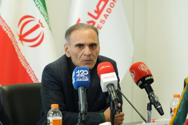 بودجه ۱۴۰۵ فشار بسیار زیادی به آحاد مردم، به‌ویژه طبقه متوسط وارد می‌کند