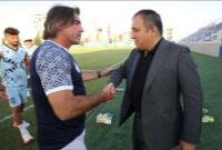 استقلال با تصمیمات فردی اداره نمی‌شود